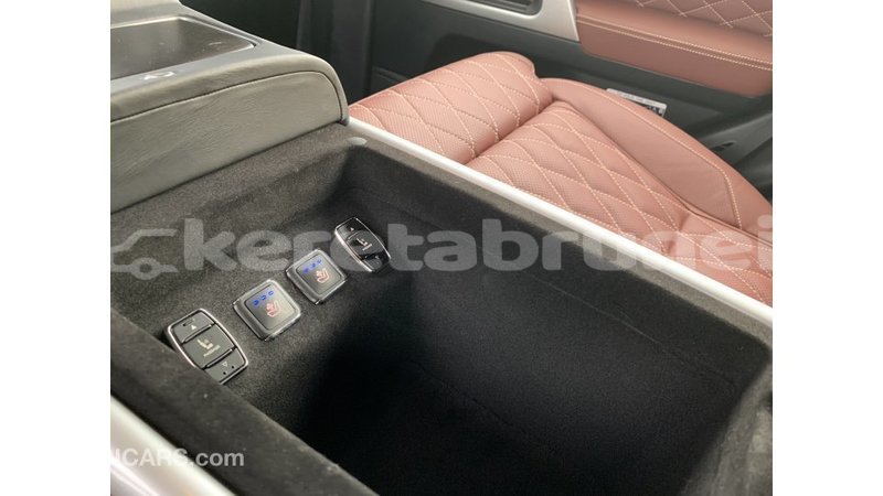 Big with watermark toyota land cruiser belait import dubai 2380