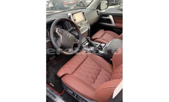 Buy Import Toyota Land Cruiser Black Car in Import - Dubai in Belait Buy Import Toyota Land Cruiser Black Car in Import - Dubai in Belait