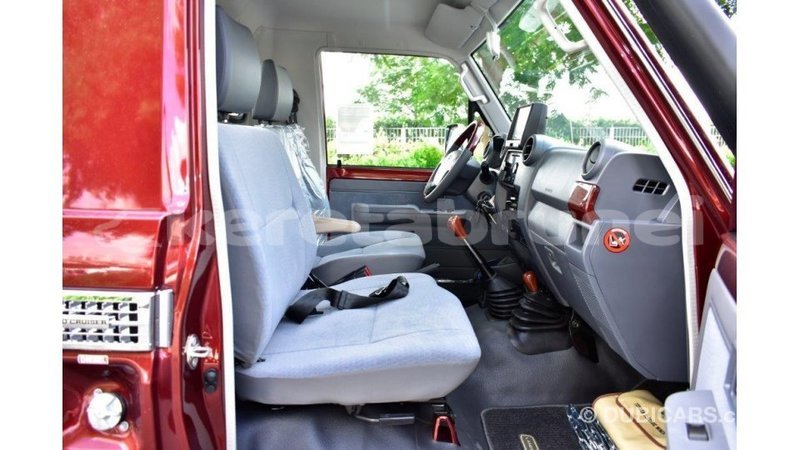 Big with watermark toyota land cruiser belait import dubai 2386