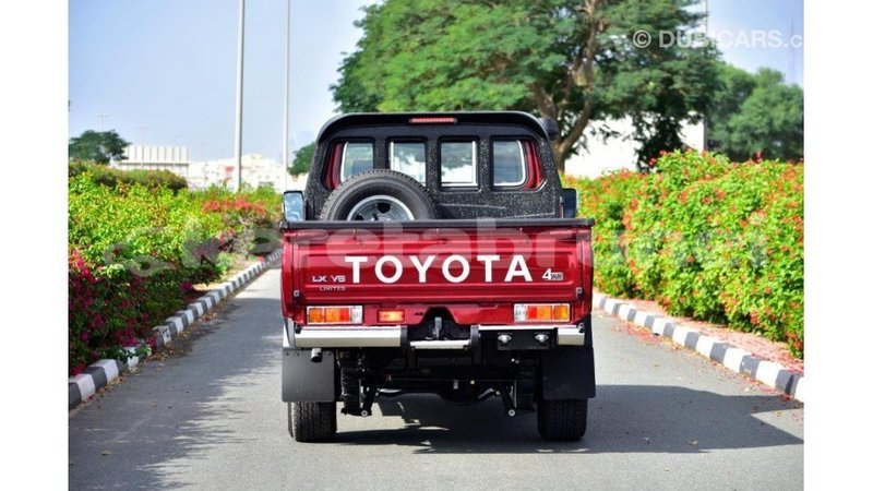 Big with watermark toyota land cruiser belait import dubai 2386