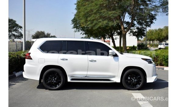 Buy Import Lexus LX White Car in Import - Dubai in Belait Buy Import Lexus LX White Car in Import - Dubai in Belait