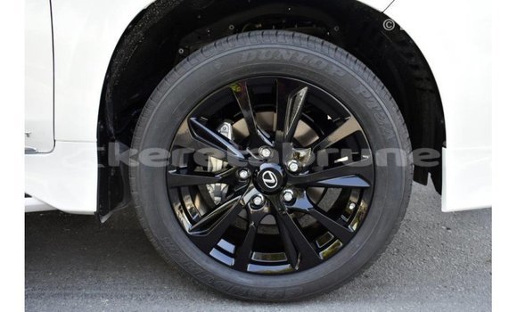 Buy Import Lexus LX White Car in Import - Dubai in Belait Buy Import Lexus LX White Car in Import - Dubai in Belait