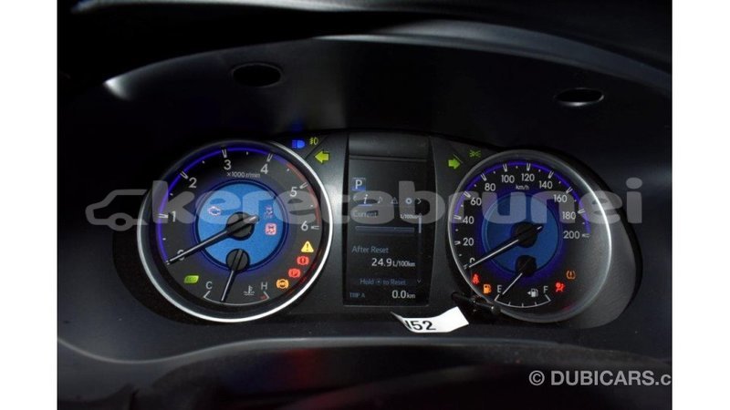 Big with watermark toyota hilux belait import dubai 2390