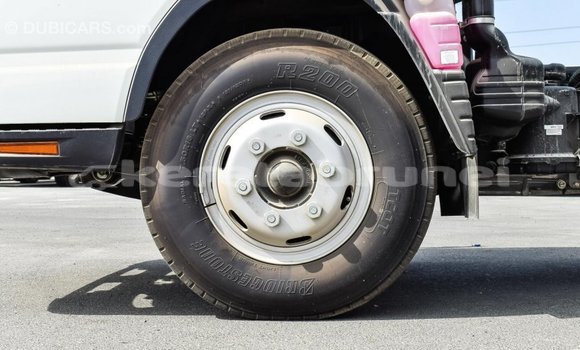 Buy Import Mitsubishi Carisma White Car in Import - Dubai in Belait Buy Import Mitsubishi Carisma White Car in Import - Dubai in Belait