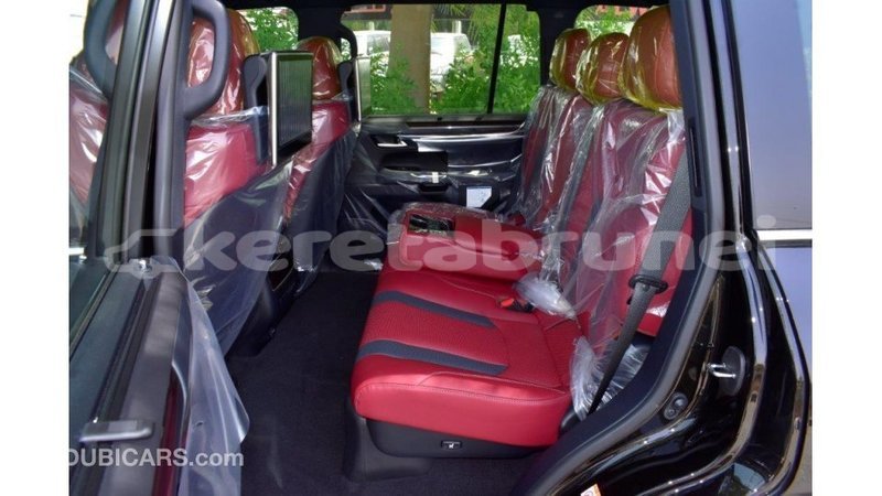 Big with watermark lexus lx belait import dubai 2394