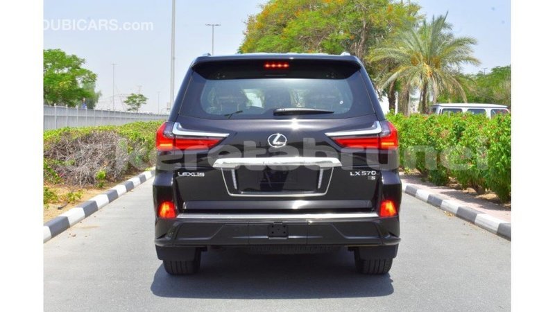 Big with watermark lexus lx belait import dubai 2394