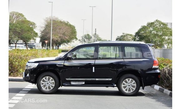 Buy Import Toyota Land Cruiser Black Car in Import - Dubai in Belait Buy Import Toyota Land Cruiser Black Car in Import - Dubai in Belait