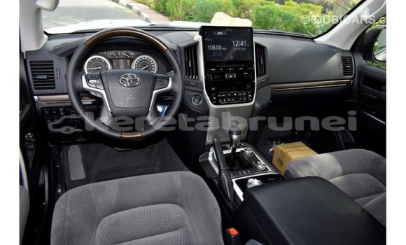 Buy Import Toyota Land Cruiser Black Car in Import - Dubai in Belait Buy Import Toyota Land Cruiser Black Car in Import - Dubai in Belait