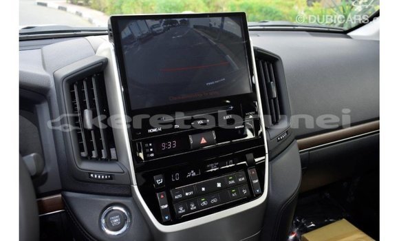 Buy Import Toyota Land Cruiser Black Car in Import - Dubai in Belait Buy Import Toyota Land Cruiser Black Car in Import - Dubai in Belait