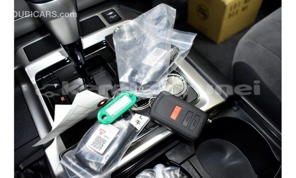 Buy Import Toyota Land Cruiser Black Car in Import - Dubai in Belait Buy Import Toyota Land Cruiser Black Car in Import - Dubai in Belait