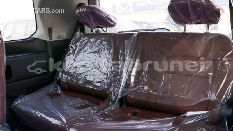 Big with watermark toyota land cruiser belait import dubai 2411