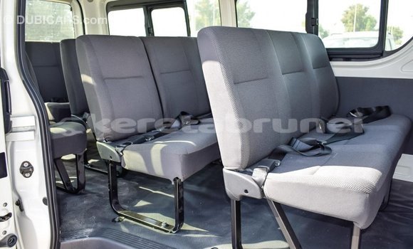 Buy Import Toyota Hiace White Car in Import - Dubai in Belait Buy Import Toyota Hiace White Car in Import - Dubai in Belait