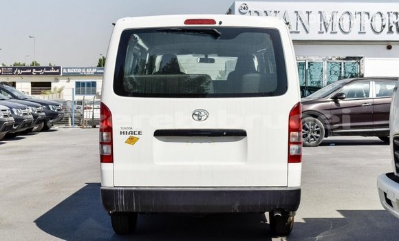Buy Import Toyota Hiace White Car in Import - Dubai in Belait Buy Import Toyota Hiace White Car in Import - Dubai in Belait
