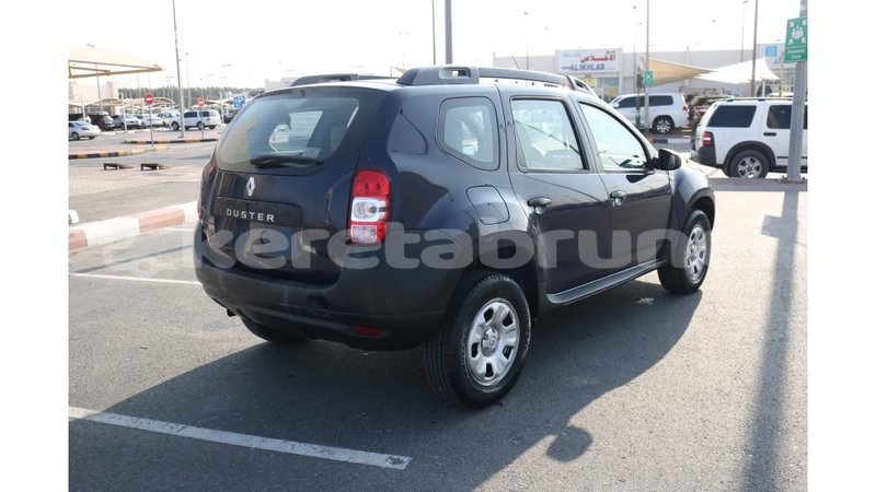 Big with watermark renault duster belait import dubai 2419