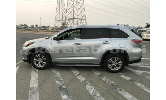 Buy Import Toyota Highlander Other Car in Import - Dubai in Belait Buy Import Toyota Highlander Other Car in Import - Dubai in Belait