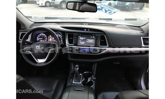 Buy Import Toyota Highlander Other Car in Import - Dubai in Belait Buy Import Toyota Highlander Other Car in Import - Dubai in Belait