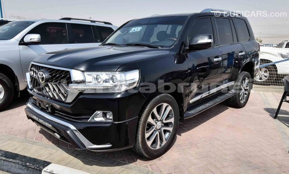 Buy Import Toyota Land Cruiser Black Car in Import - Dubai in Belait Buy Import Toyota Land Cruiser Black Car in Import - Dubai in Belait