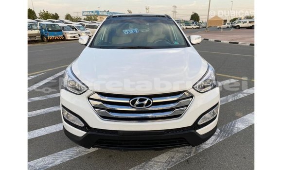 Buy Import Hyundai Santa Fe White Car in Import - Dubai in Belait Buy Import Hyundai Santa Fe White Car in Import - Dubai in Belait