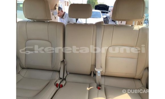 Buy Import Toyota Land Cruiser White Car in Import - Dubai in Belait Buy Import Toyota Land Cruiser White Car in Import - Dubai in Belait