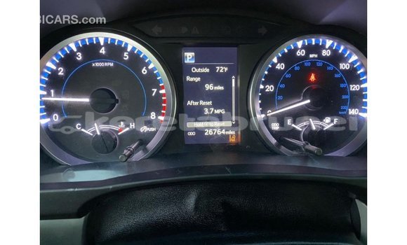 Buy Import Toyota Highlander White Car in Import - Dubai in Belait Buy Import Toyota Highlander White Car in Import - Dubai in Belait