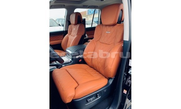 Buy Import Toyota Land Cruiser Black Car in Import - Dubai in Belait Buy Import Toyota Land Cruiser Black Car in Import - Dubai in Belait