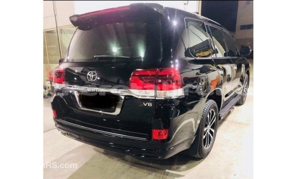 Buy Import Toyota Land Cruiser Black Car in Import - Dubai in Belait Buy Import Toyota Land Cruiser Black Car in Import - Dubai in Belait