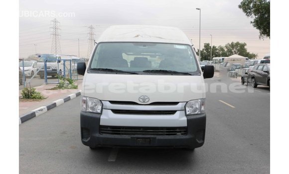 Buy Import Toyota Hiace White Car in Import - Dubai in Belait Buy Import Toyota Hiace White Car in Import - Dubai in Belait