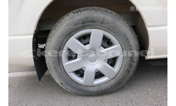 Buy Import Toyota Hiace White Car in Import - Dubai in Belait Buy Import Toyota Hiace White Car in Import - Dubai in Belait