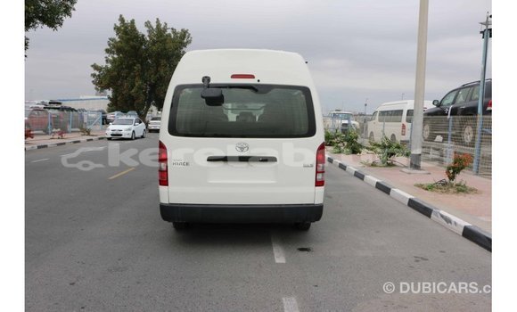 Buy Import Toyota Hiace White Car in Import - Dubai in Belait Buy Import Toyota Hiace White Car in Import - Dubai in Belait