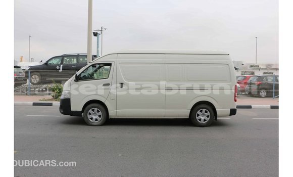 Buy Import Toyota Hiace White Car in Import - Dubai in Belait Buy Import Toyota Hiace White Car in Import - Dubai in Belait