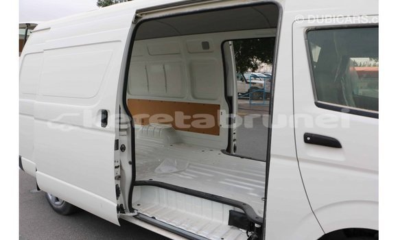 Buy Import Toyota Hiace White Car in Import - Dubai in Belait Buy Import Toyota Hiace White Car in Import - Dubai in Belait
