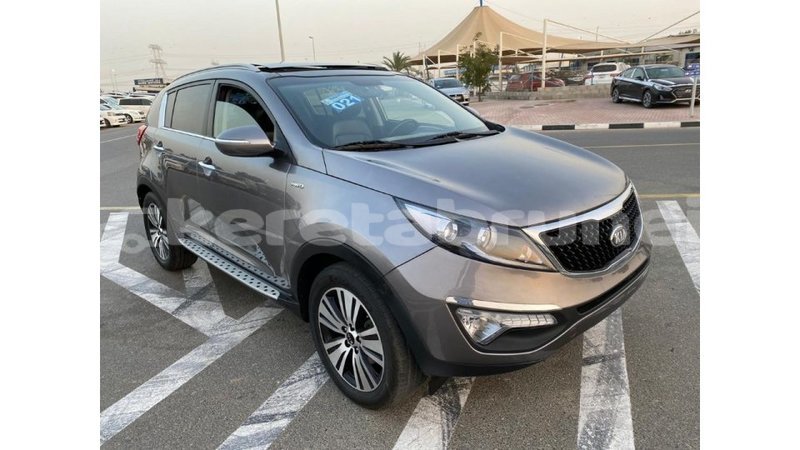 Big with watermark kia sportage belait import dubai 2455
