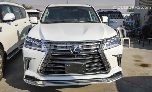 Buy Import Lexus LX White Car in Import - Dubai in Belait Buy Import Lexus LX White Car in Import - Dubai in Belait