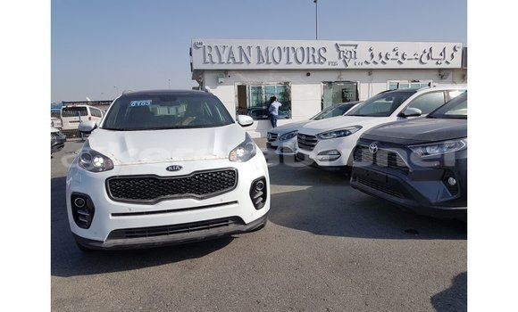 Buy Import Kia Sportage White Car in Import - Dubai in Belait Buy Import Kia Sportage White Car in Import - Dubai in Belait