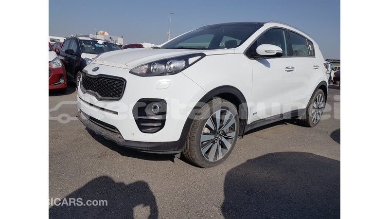 Big with watermark kia sportage belait import dubai 2472