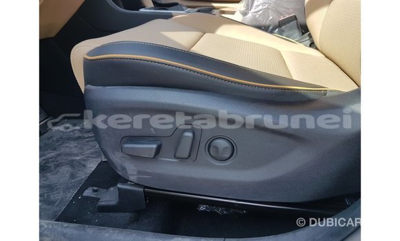 Buy Import Kia Sportage White Car in Import - Dubai in Belait Buy Import Kia Sportage White Car in Import - Dubai in Belait