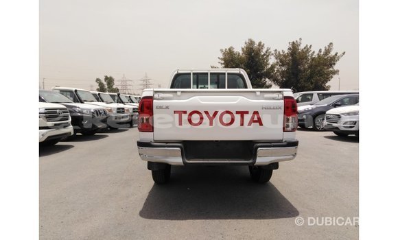 Buy Import Toyota Hilux White Car in Import - Dubai in Belait Buy Import Toyota Hilux White Car in Import - Dubai in Belait
