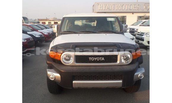 Buy Import Toyota FJ Cruiser Black Car in Import - Dubai in Belait Buy Import Toyota FJ Cruiser Black Car in Import - Dubai in Belait