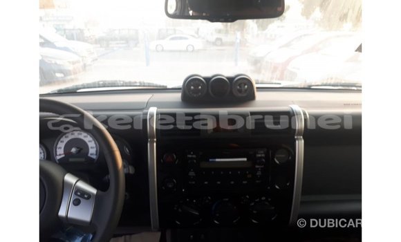 Buy Import Toyota FJ Cruiser Black Car in Import - Dubai in Belait Buy Import Toyota FJ Cruiser Black Car in Import - Dubai in Belait