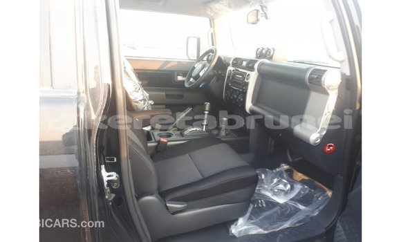 Buy Import Toyota FJ Cruiser Black Car in Import - Dubai in Belait Buy Import Toyota FJ Cruiser Black Car in Import - Dubai in Belait