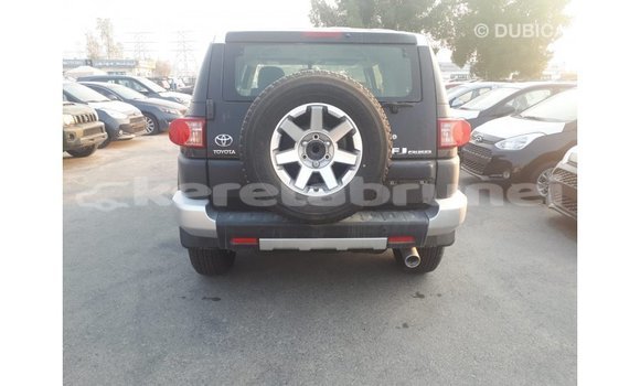 Buy Import Toyota FJ Cruiser Black Car in Import - Dubai in Belait Buy Import Toyota FJ Cruiser Black Car in Import - Dubai in Belait