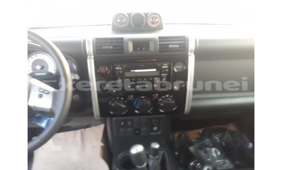 Buy Import Toyota FJ Cruiser Black Car in Import - Dubai in Belait Buy Import Toyota FJ Cruiser Black Car in Import - Dubai in Belait