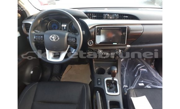Buy Import Toyota Hilux Red Car in Import - Dubai in Belait Buy Import Toyota Hilux Red Car in Import - Dubai in Belait