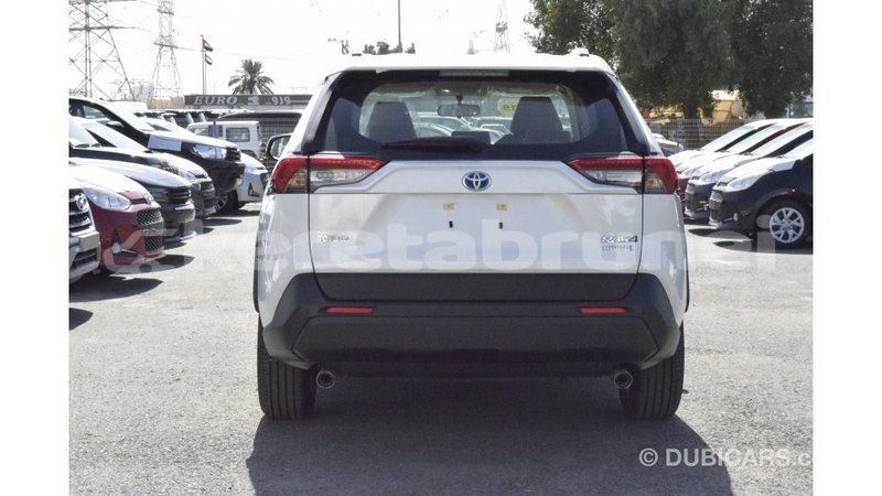 Big with watermark toyota hiace belait import dubai 2505