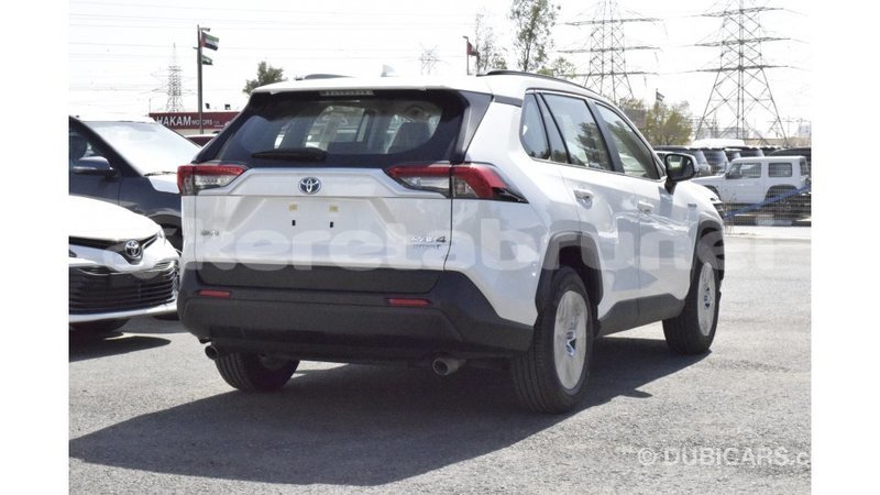 Big with watermark toyota hiace belait import dubai 2505