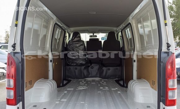 Buy Import Toyota Hiace White Car in Import - Dubai in Belait Buy Import Toyota Hiace White Car in Import - Dubai in Belait