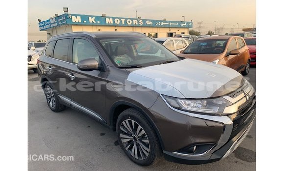 Buy Import Mitsubishi Outlander Brown Car in Import - Dubai in Belait Buy Import Mitsubishi Outlander Brown Car in Import - Dubai in Belait