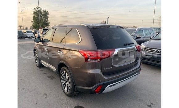 Buy Import Mitsubishi Outlander Brown Car in Import - Dubai in Belait Buy Import Mitsubishi Outlander Brown Car in Import - Dubai in Belait