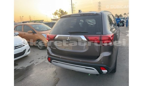 Buy Import Mitsubishi Outlander Brown Car in Import - Dubai in Belait Buy Import Mitsubishi Outlander Brown Car in Import - Dubai in Belait