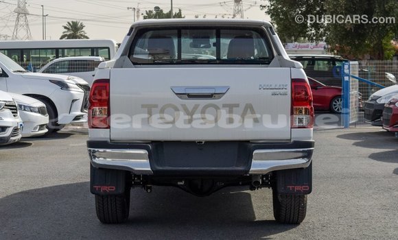 Buy Import Toyota Hilux White Car in Import - Dubai in Belait Buy Import Toyota Hilux White Car in Import - Dubai in Belait